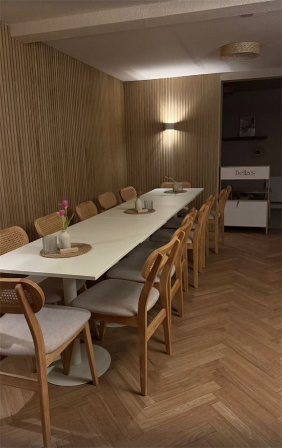 Gastronomie-Reinigung bei einem Café-Kunden